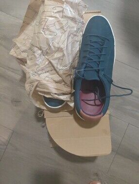 Mozo Men's Stylish Blue Sneakers
